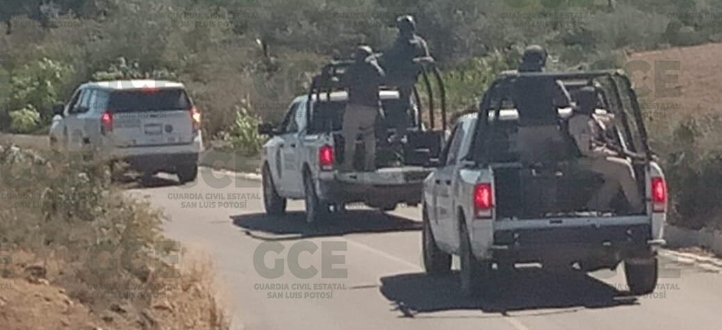 COMANDANTE DE LA 4ª REGIÓN MILITAR PARTICIPA EN MESA DE SEGURIDAD