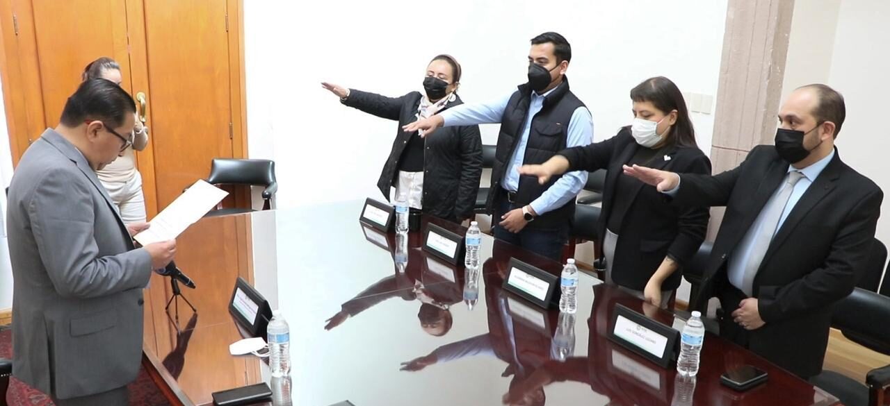 TOMAN PROTESTA INTEGRANTES DEL MECANISMO ESTATAL DE PROTECCIÓN DE PERSONAS DEFENSORAS DE DH Y PERIODISTAS