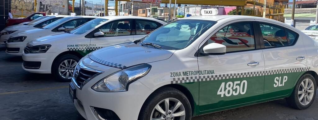 TAXISTAS RECIBIRÁN FINANCIAMIENTO PARA ADQUISICIÓN Y MEJORA DE UNIDADES