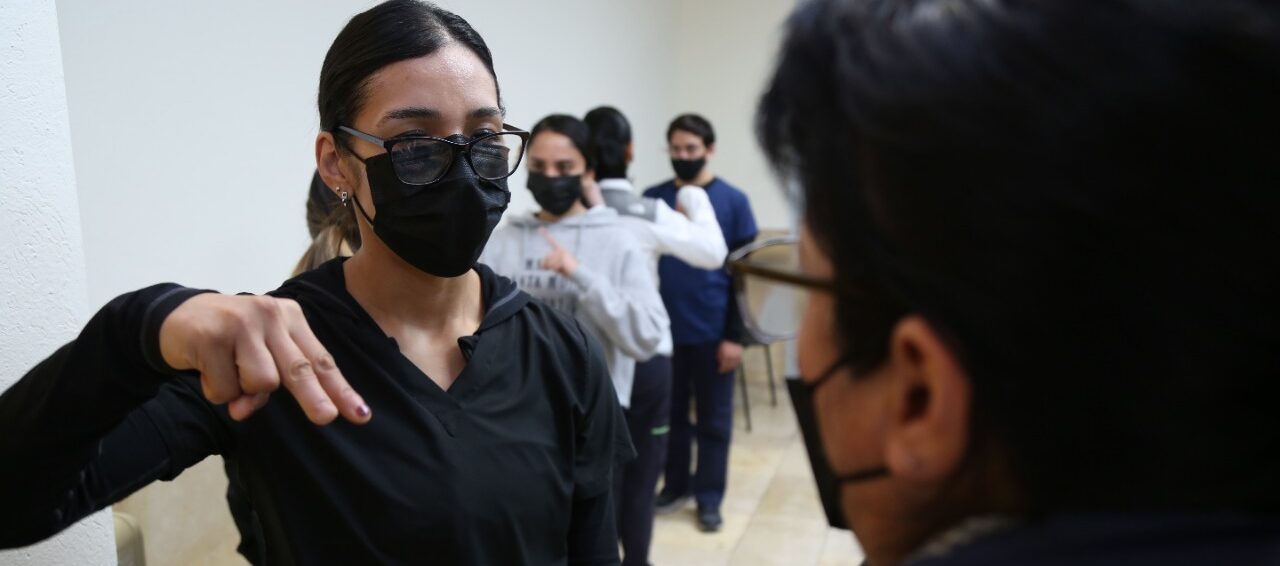 REANUDAN CURSOS PARA LA INCLUSIÓN DE PERSONAS CON DISCAPACIDAD AUDITIVA