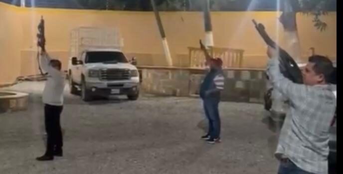 GOBERNADOR PIDE CÁRCEL PARA FUNCIONARIO QUE DISPARÓ UNA R-15 EN AÑO NUEVO