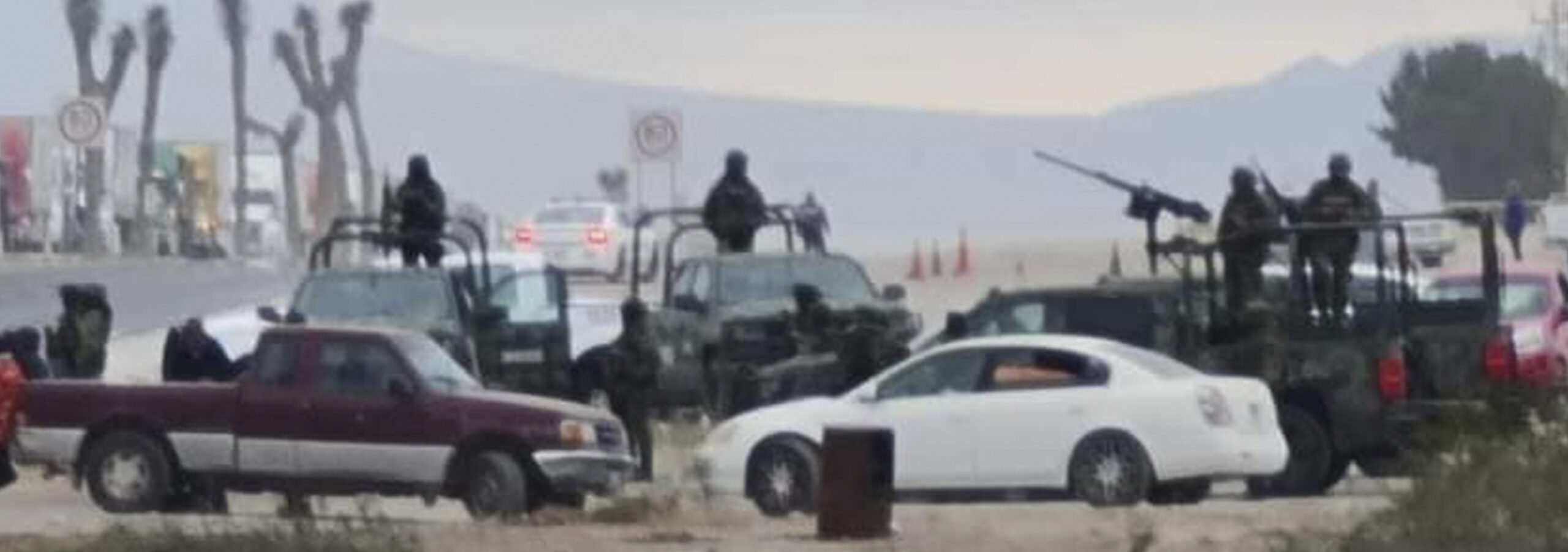 DOS MILITARES HUYERON TRAS HERIR DE MUERTE A UN AUTOMOVILISTA