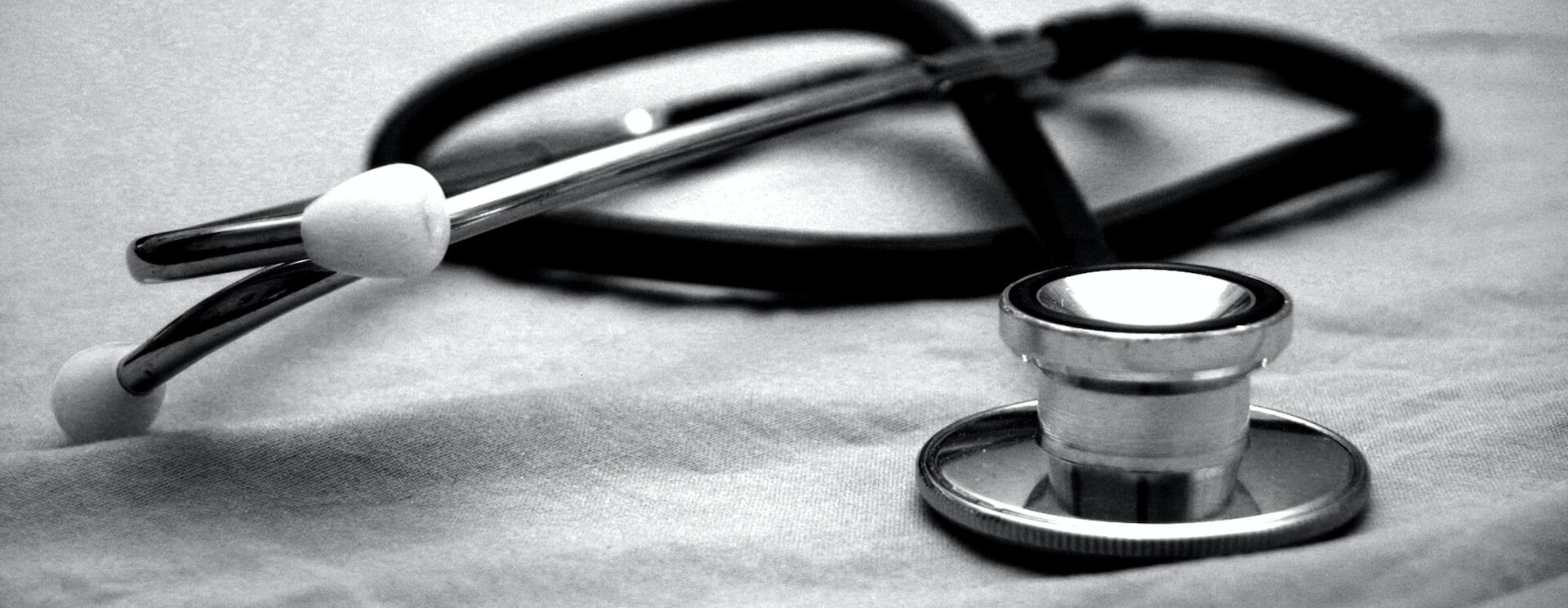 SERVICIO MÉDICO PARA TRABAJADORES DEL ESTADO SERÁ GARANTIZADO A TRAVÉS DE UN FIDEICOMISO