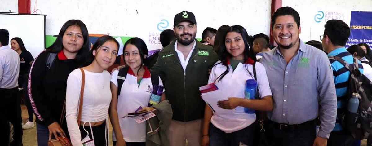 SE REALIZA FERIA PROFESIOGRÁFICA EN LA HUASTECA