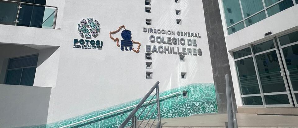 UNIFICARÁN COSTOS DE UNIFORMES DE COBACH EN ZONA METROPOLITANA
