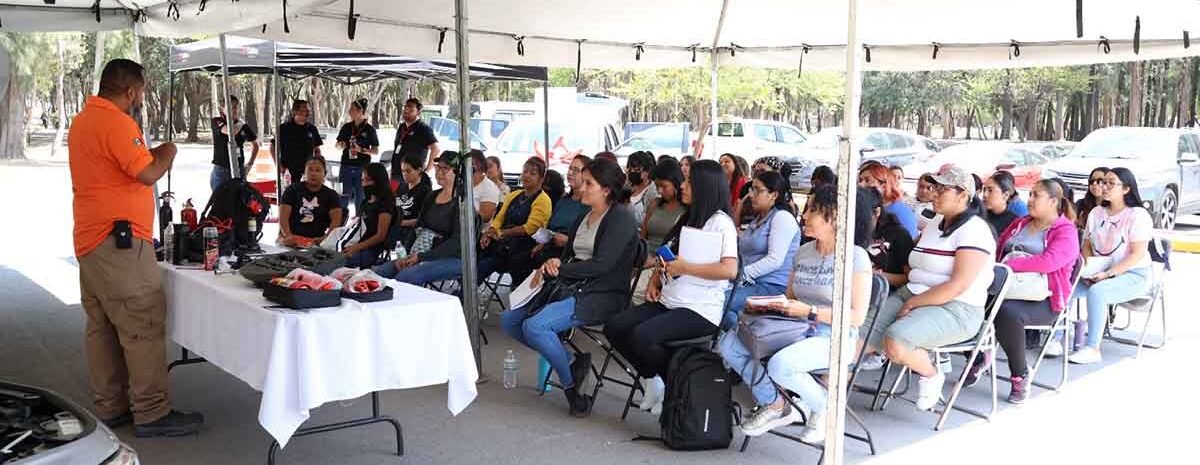 CONCLUYE JORNADA DE CAPACITACIÓN GRATUITA EN MECÁNICA BÁSICA PARA MUJERES