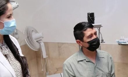 SE REALIZA ENTREGA DE PRÓTESIS OCULARES EN SLP