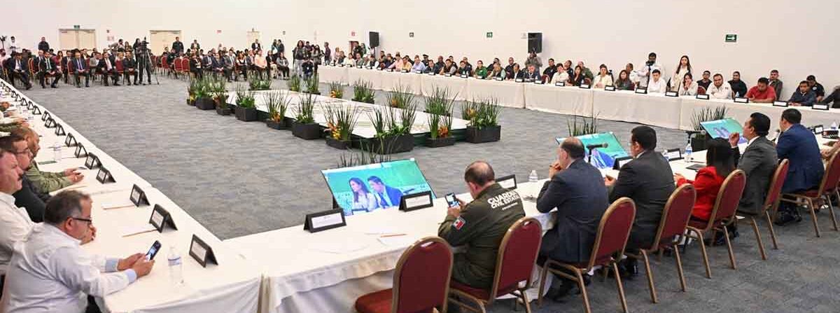 GOBIERNO ESTATAL SIGNA CONVENIO DEL MANDO POLICIAL CON LOS 58 AYUNTAMIENTOS