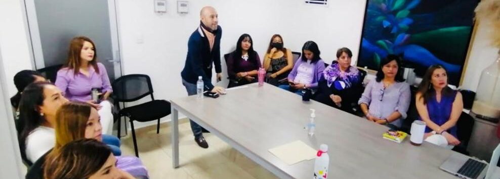 REALIZAN CONFERENCIA “GÉNERO Y DESARROLLO HUMANO” EN CENTRO DE CONCILIACIÓN Y ARBITRAJE