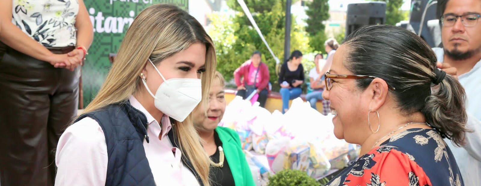 COMUNIDAD DE PORTEZUELO, EN CERRO DE SAN PEDRO RECIBE APOYOS DEL DIF ESTATAL