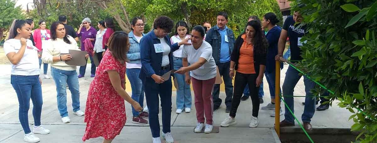 REALIZAN CURSO-TALLER “RESOLUCIÓN PACÍFICA DE CONFLICTOS EN LA FAMILIA”