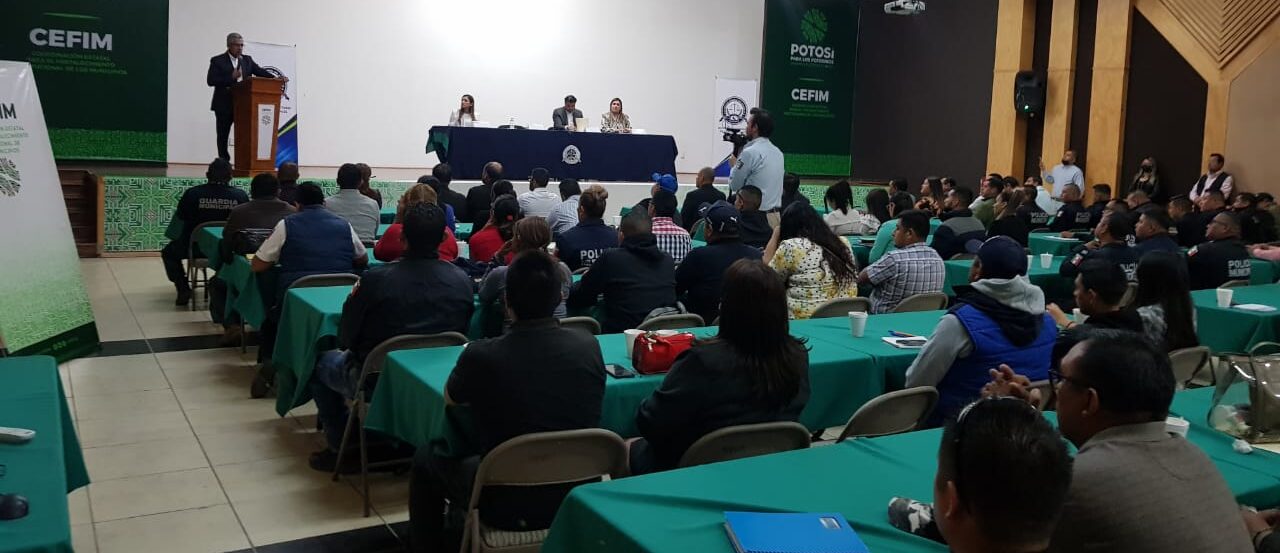 EN BREVE CONCLUIRÁ CURSO PARA POLICÍAS MUNICIPALES