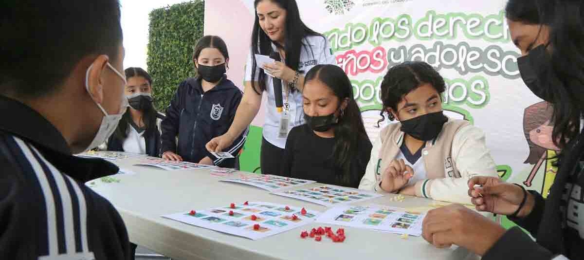 SE REALIZA FERIA DE LOS DERECHOS DE LA NIÑEZ POTOSINA