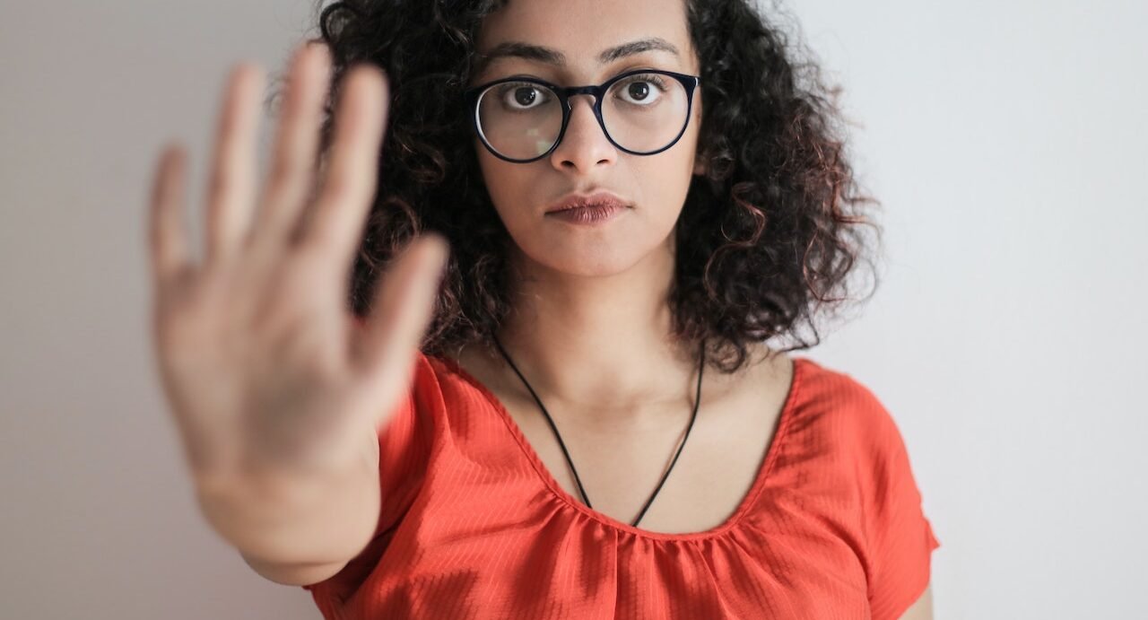 COORDINAN PROGRAMA PARA PREVENIR Y ERRADICAR LA VIOLENCIA CONTRA LAS MUJERES