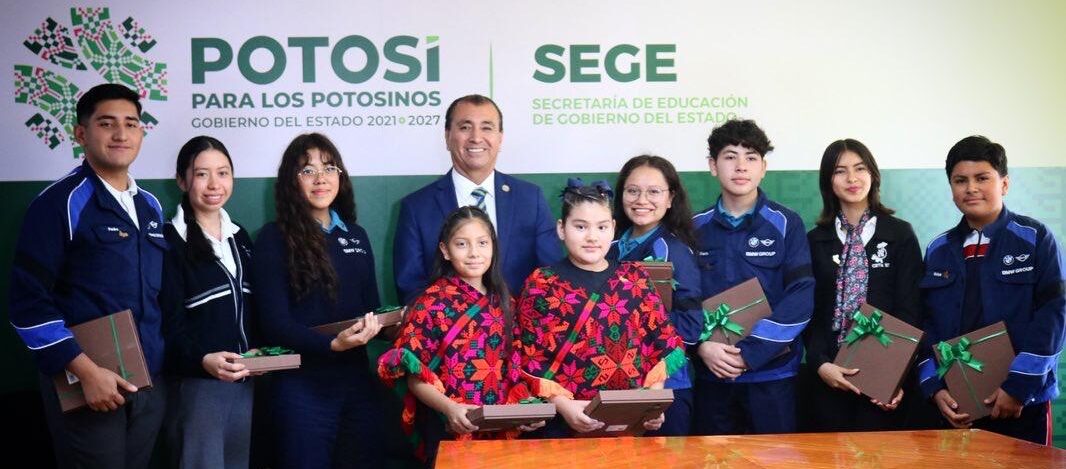 ESTUDIANTES POTOSINOS VIAJARÁN AL EXTRANJERO