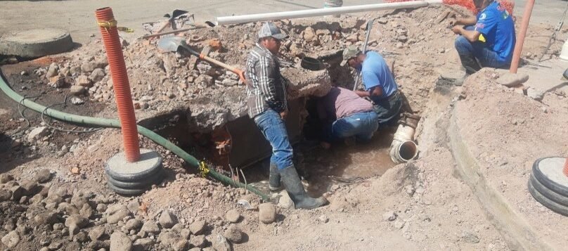 ZANJAS GENERADAS EN VASCO DE QUIROGA SERÁN REPARADAS