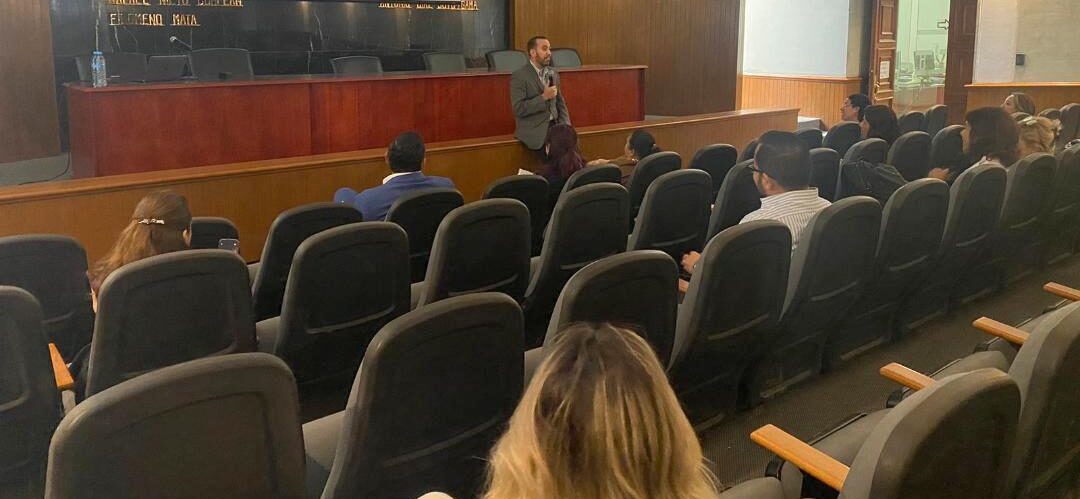 SE REALIZA CONFERENCIA EN EDUCACIÓN FINANCIERA