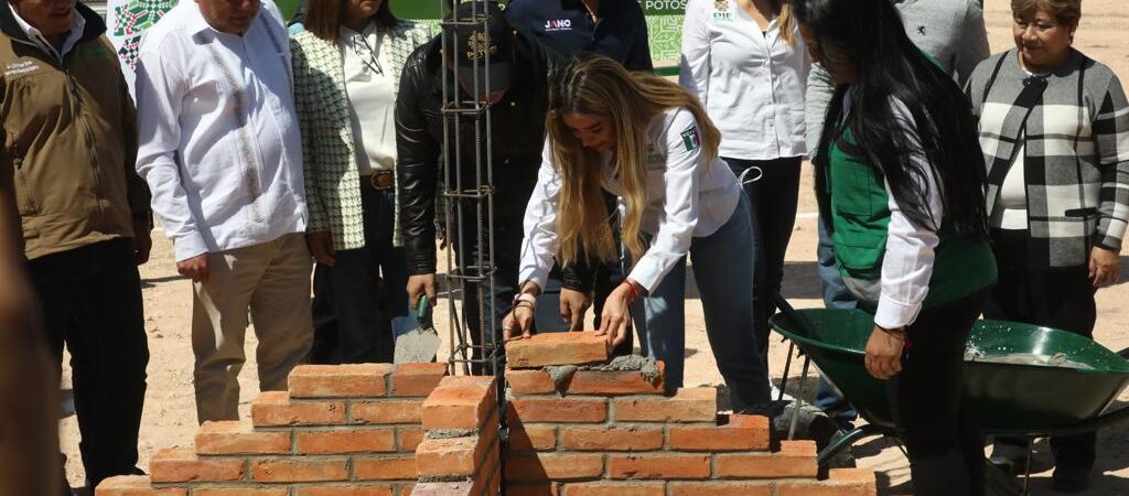 ESCUELAS SON CATALIZADORAS DEL PROGRESO Y BIENESTAR DE SLP: GALLARDO CARDONA