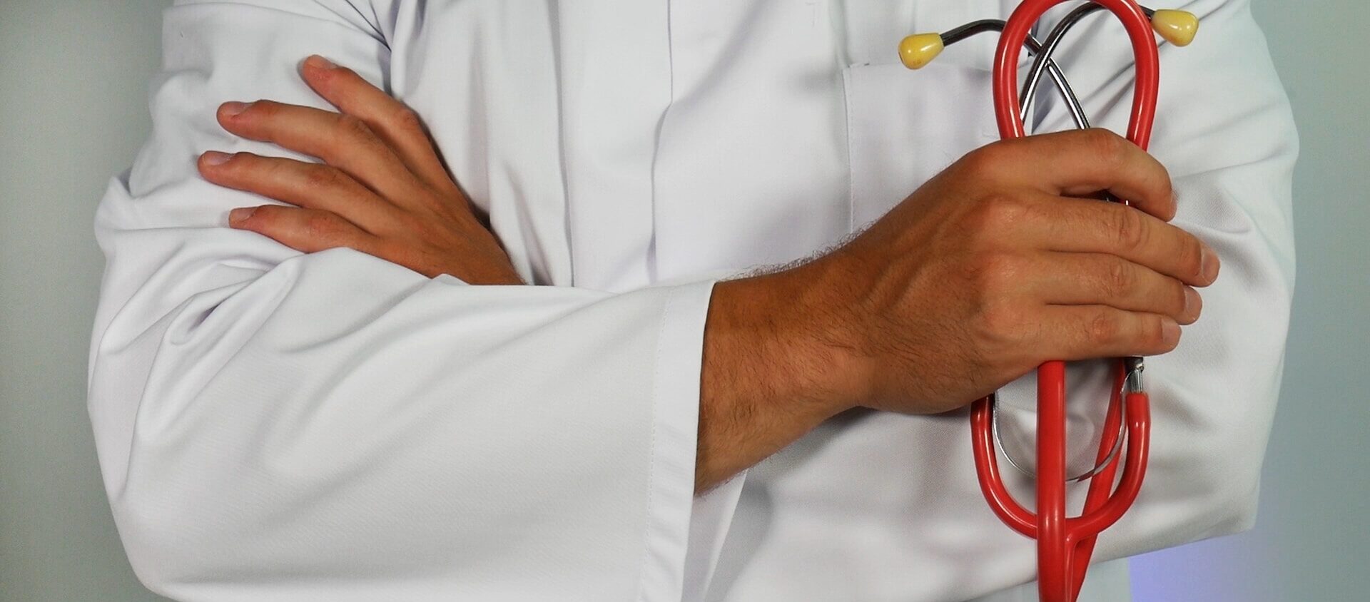 SE ABRIRÁN 182 VACANTES PARA MÉDICOS JUBILADOS EN SLP