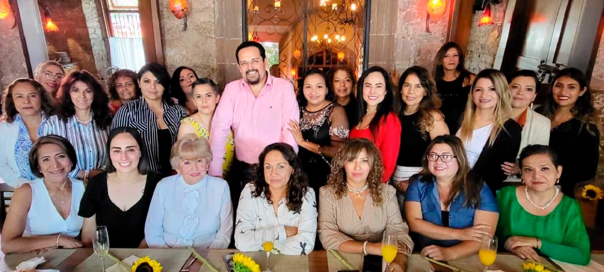 JEC RECONOCE A MADRES TRABAJADORAS POR SU LABOR PARA LA TRANSFORMACIÓN DE SLP