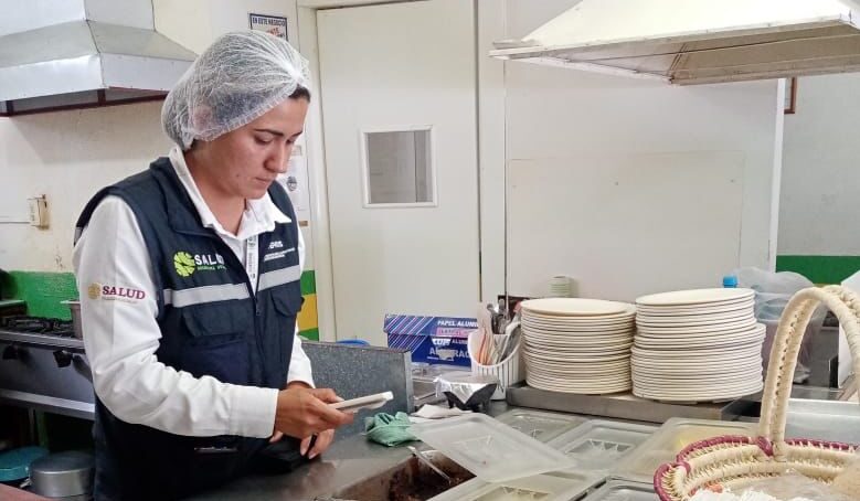 COEPRIS AUMENTA INSPECCIÓN A NEGOCIOS DE ALIMENTOS