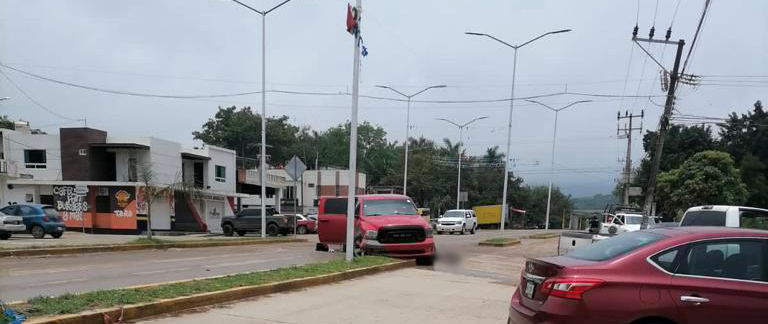 TIROTEO EN LA ZONA CENTRO DE EL NARANJO DEJA UN PRESUNTO CRIMINAL ABATIDO