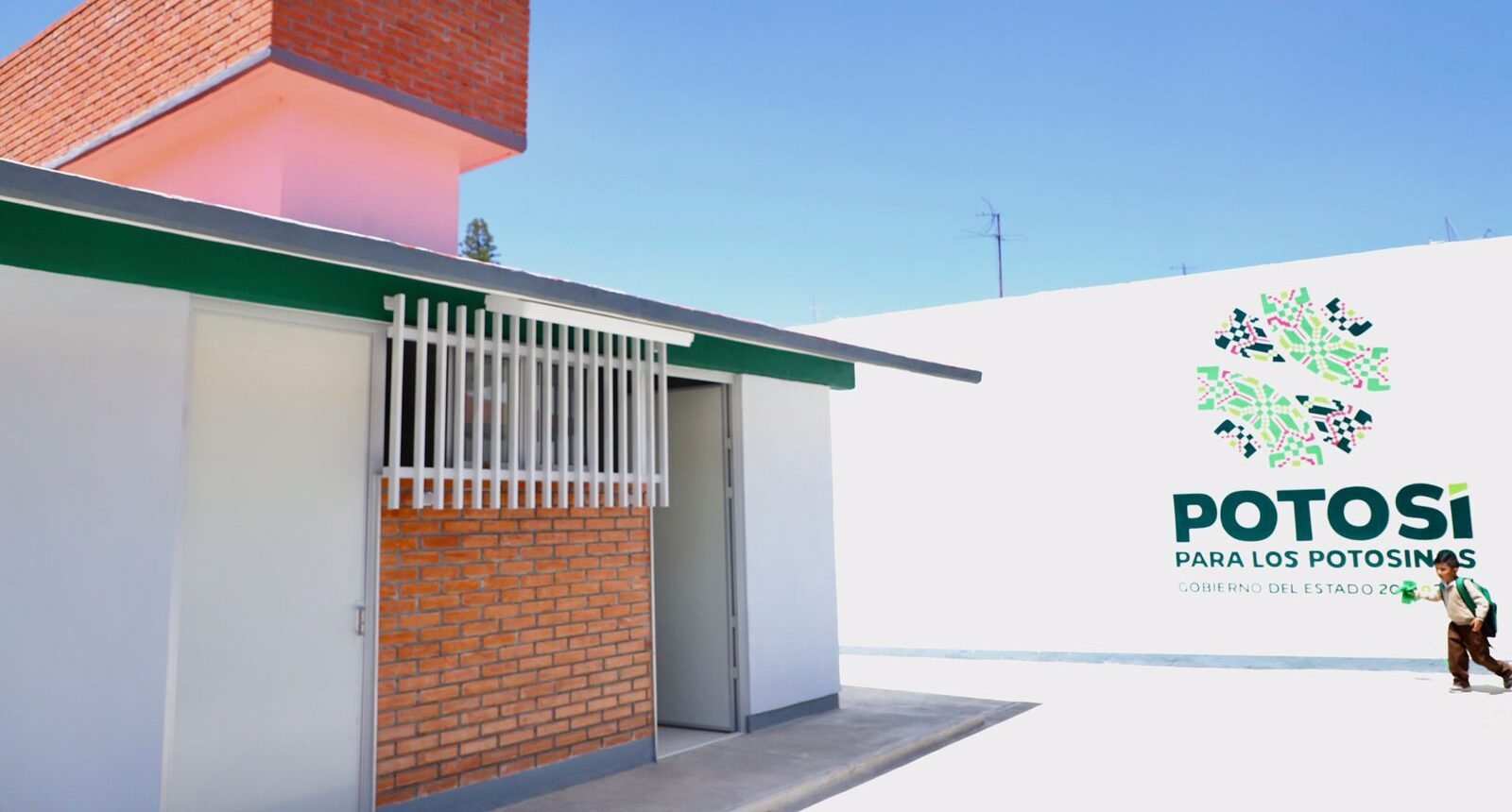 ATIENDEN DENUNCIAS POR CONDICIONAR INSCRIPCIONES CON CUOTAS ESCOLARES