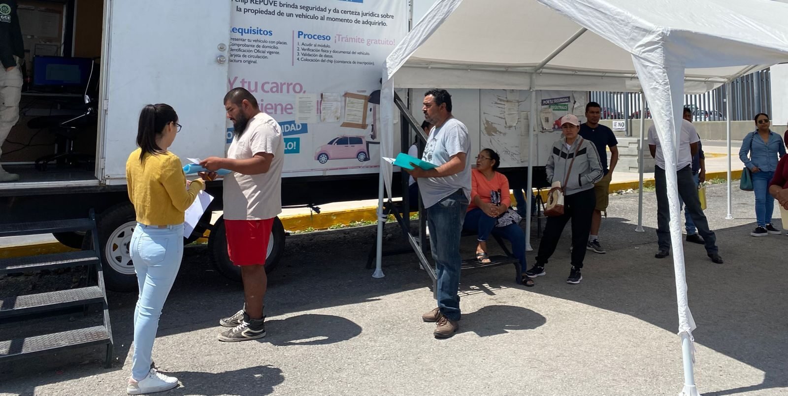 GOBIERNO CONTINÚA BRINDANDO APOYO EN REGULARIZACIÓN DE VEHÍCULOS EXTRANJEROS