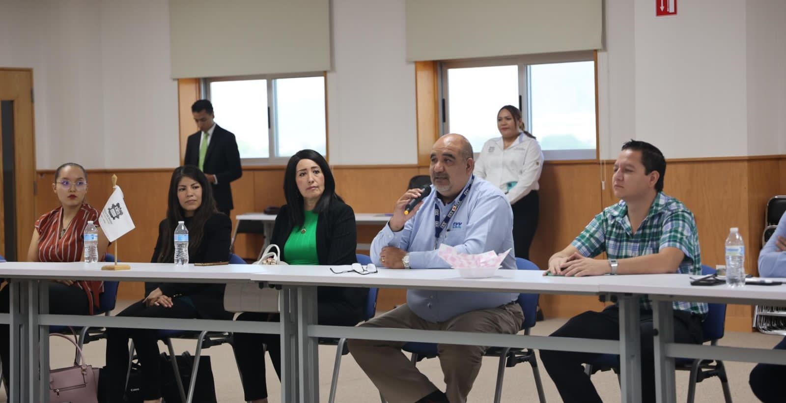 GOBIERNO ESTATAL BRINDA APOYO EN MOVILIDAD A LA ZONA INDUSTRIAL