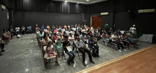 ESTADO ATIENDE A 450 CONNACIONALES EN SU REGRESO DE ESTADOS UNIDOS