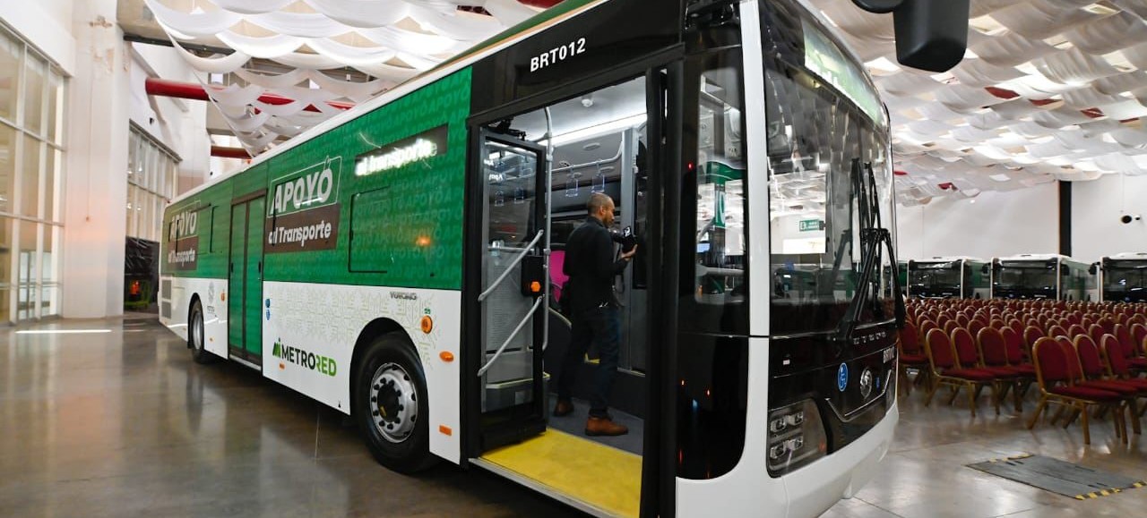 PRESENTAN NUEVO SISTEMA DE TRANSPORTE «METRO RED»