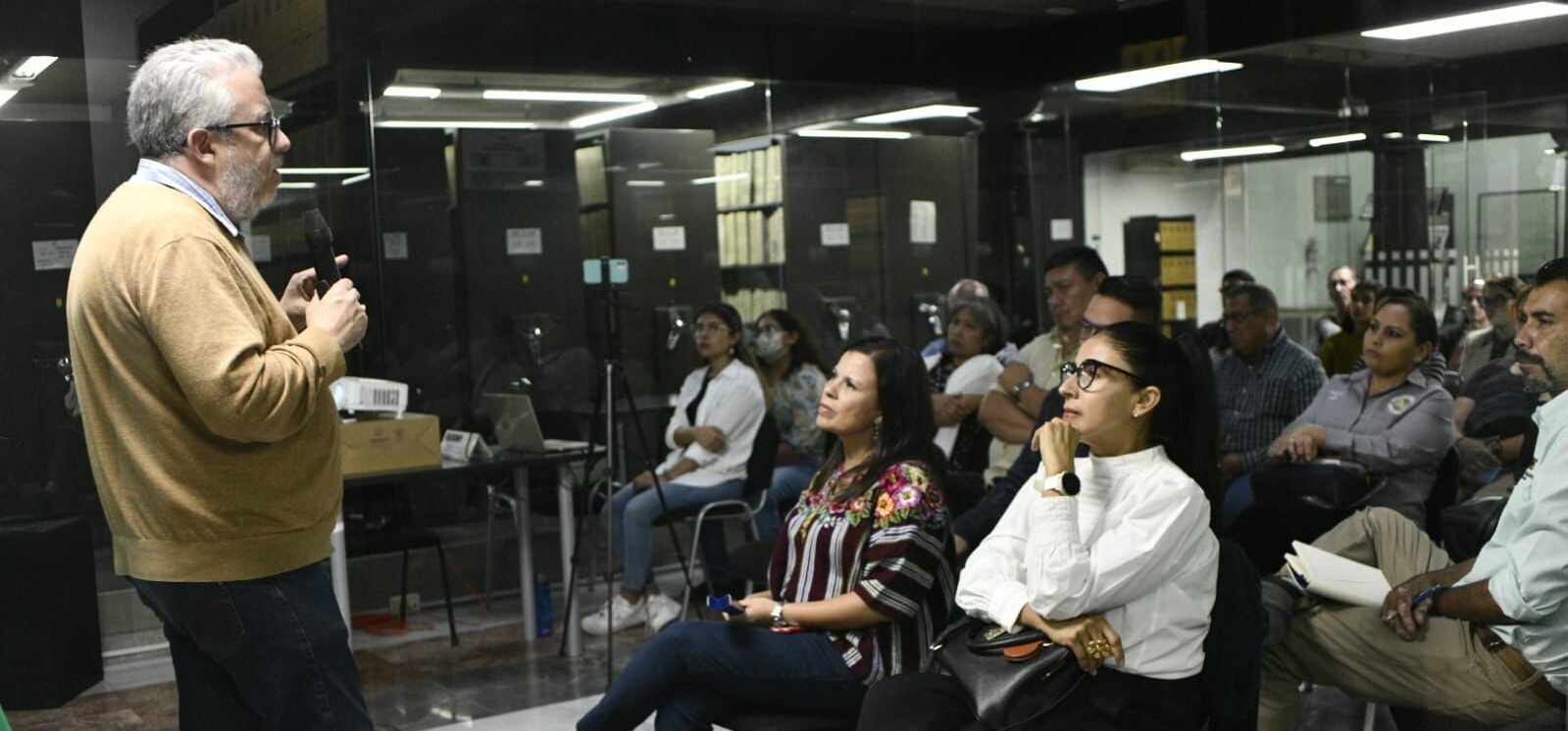 ARCHIVO HISTÓRICO OFRECE CONFERENCIA “RECUPERACIÓN DE BIENES CULTURALES”
