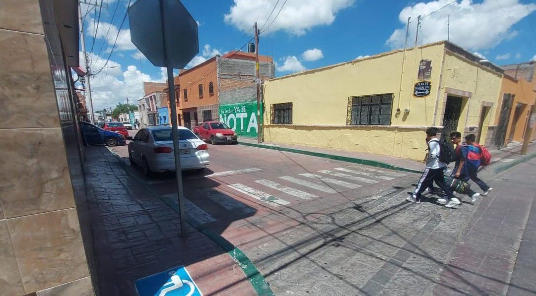 CON APOYO ESTATAL, POR FIN SE TRANSFORMÓ EL BARRIO DE TLAXCALA: HABITANTES