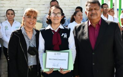 ALUMNA DEL SEER GANA MEDALLA DE ORO EN OLIMPIADA POTOSINA DE FÍSICA