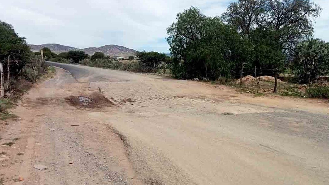 REHABILITARÁN OCHO CAMINOS  EN VILLA DE ARRIAGA
