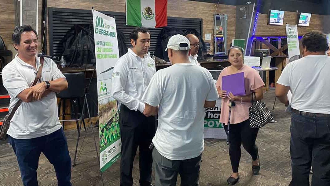LLEVAN PROGRAMAS CREDITICIOS A POTOSINOS QUE RECIDEN EN ESTADOS UNIDOS