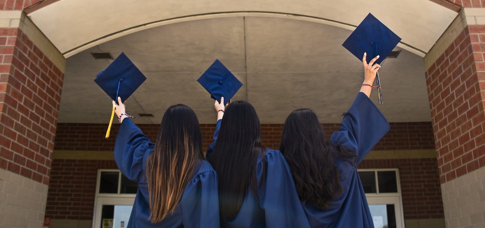 ESTUDIANTES DE COBACH PODRÁN ACCEDER A CRÉDITOS PARA SEGUIR CON SUS ESTUDIOS