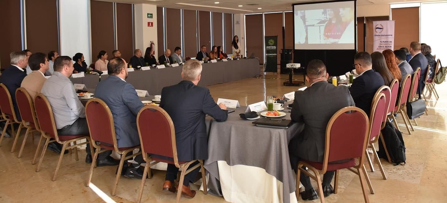 ESTADO REALIZA REUNIÓN CON REPRESENTANTES DEL SECTOR AUTOMOTRIZ