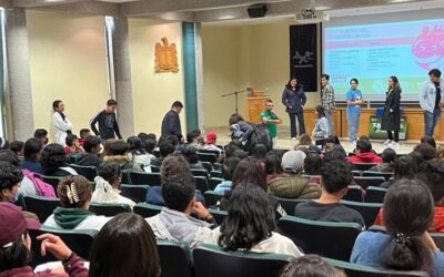 ENTREGAN TARJETA JOVEN A MÁS DE 500 ALUMNOS DE LA UASLP