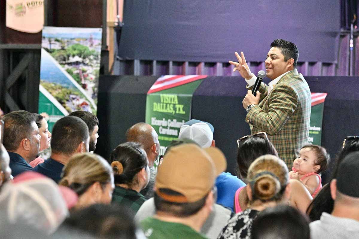 RICARDO GALLARDO LLEVA APOYO A POTOSINOS RADICADOS EN DALLAS