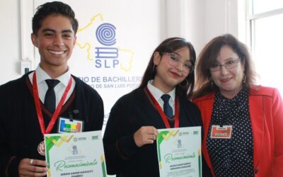 ALUMNOS DE COBACH DESTACAN EN COMPETENCIAS ACADÉMICAS