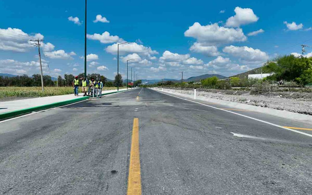 ALCALDES CELEBRAN APOYO DE RICARDO GALLARDO PARA MÁS OBRAS