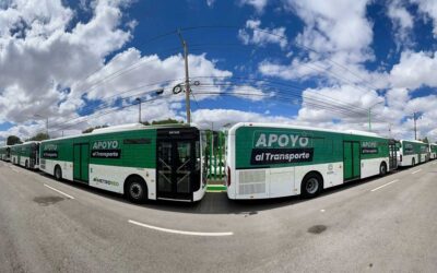 USUARIAS ESTRENAN METRORED Y AGRADECEN A RICARDO GALLARDO