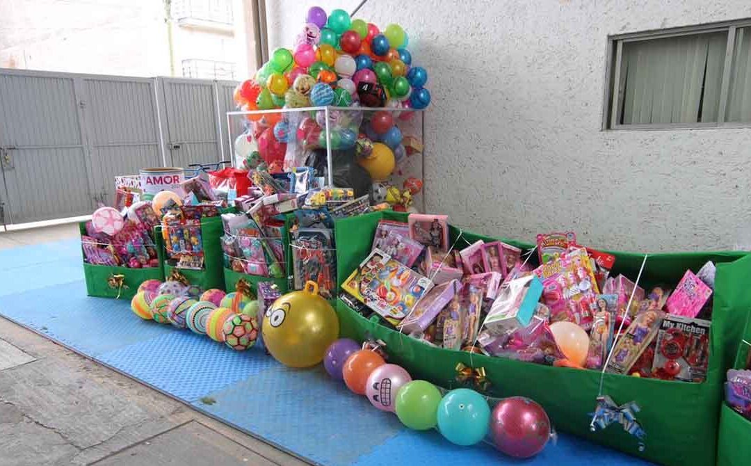 MÁS DEPENDENCIAS ESTATALES SE SUMAN A CAMPAÑA REGALOS CON AMOR