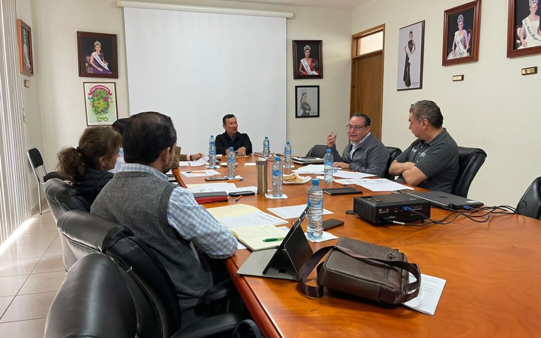 PATRONATO DE LA FERIA SESIONA PARA EVALUAR FENAPO 2023