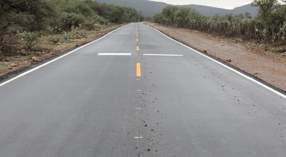 ENTREGAN NUEVOS CAMINOS EN VILLA DE REYES