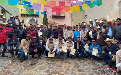 CAPACITAN A OPERADORES TURÍSTICOS DEL ALTIPLANO