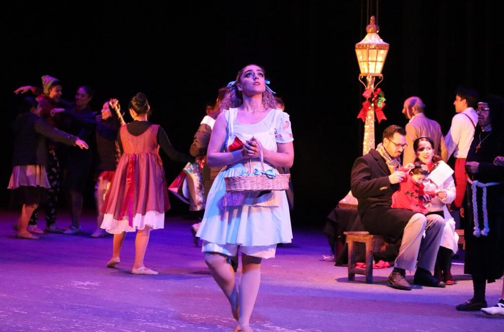 UN ÉXITO OBRA «LA VENDEDORA DE FÓSFOROS», EN EL TEATRO DE LA PAZ