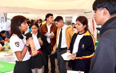 GOBIERNO ESTATAL ACERCA SERVICIOS A FAMILIAS DE LA REGIÓN MEDIA