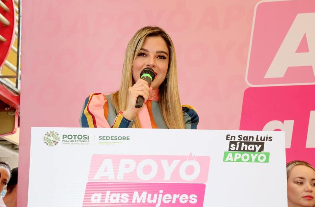 RUTH GONZÁLEZ SILVA, OCUPA PRIMER LUGAR NACIONAL EN DESEMPEÑO 
